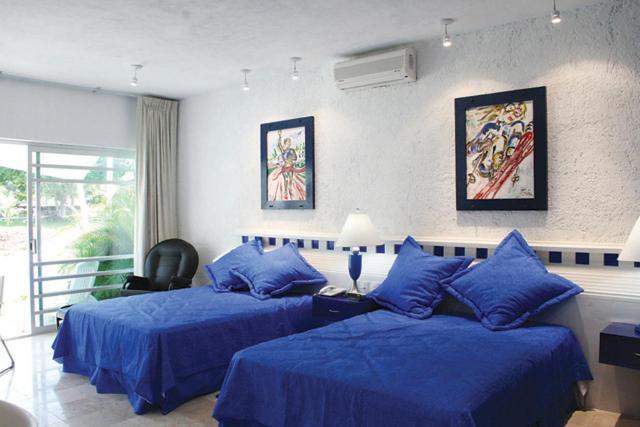 Montroi Hotel Colima Cameră foto
